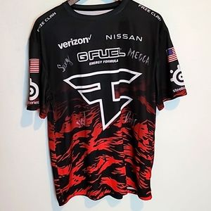 Size large Faze Clan signed gaming jersey